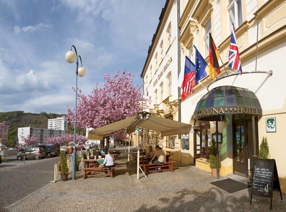 Hotel Ceska Koruna Decin Buitenkant foto