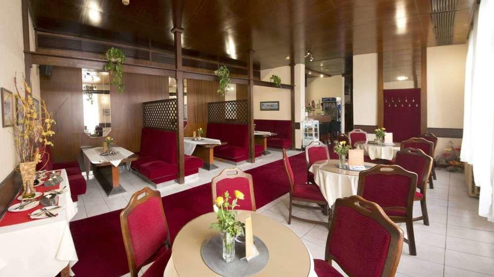 Hotel Ceska Koruna Decin Buitenkant foto